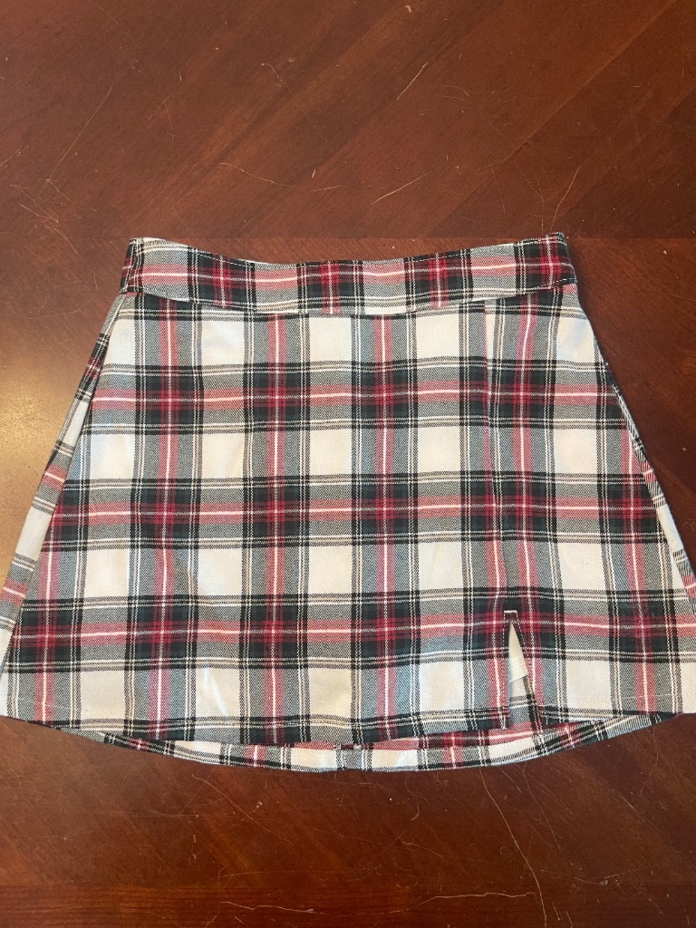 Women's plaid skort